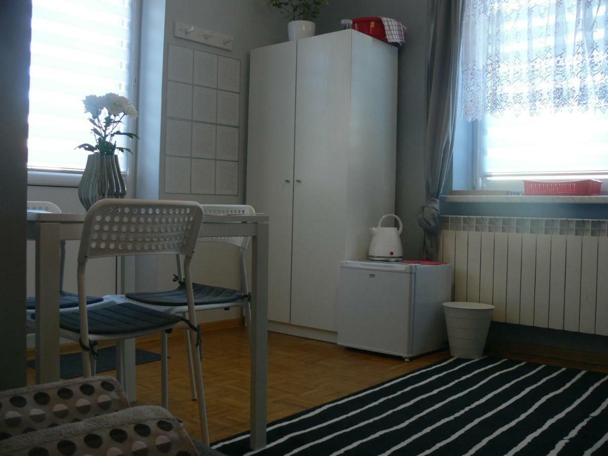 Pokój Uniejów Uniejow Exterior foto